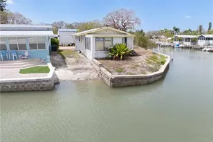 315 Pettit Dr, Naples, FL 34140 - Photo 2