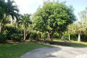 3550 23rd Ave SW, Naples, FL 34116 - Photo 12