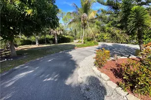 3550 23rd Ave SW, Naples, FL 34116 - Photo 4