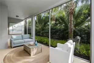 2640 Seychelles Cir, Naples, FL 34112 - Photo 10