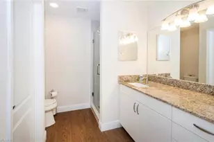 343 Dover Pl, Naples, FL 34104 - Photo 8