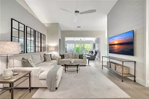 2540 Talon Ct, Naples, FL 34105 - Photo 2