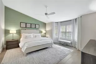 2540 Talon Ct, Naples, FL 34105 - Photo 16