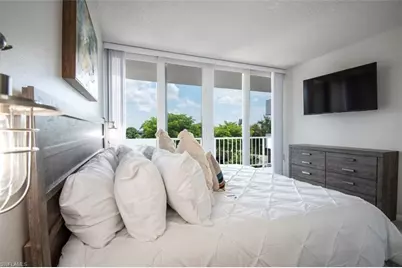 140 Seaview Ct #304S, Marco Island, FL 34145 - Photo 10
