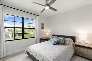 7480 Rockefeller Dr, Naples, FL 34119 - Photo 18