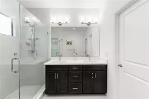 7480 Rockefeller Dr, Naples, FL 34119 - Photo 16