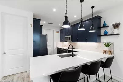 7480 Rockefeller Dr, Naples, FL 34119 - Photo 8