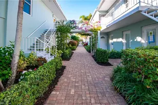 641 12th Ave S, Naples, FL 34102 - Photo 16