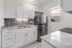 641 12th Ave S, Naples, FL 34102 - Photo 1