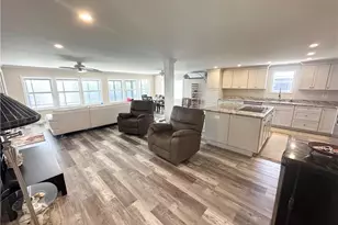 17941 Bryan Ct, Fort Myers Beach, FL 33931 - Photo 16