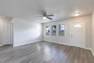 713 SE 35th St, Cape Coral, FL 33904 - Photo 4