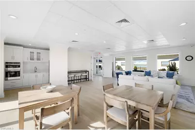 1400 Gulf Shore Blvd N #201, Naples, FL 34102 - Photo 10