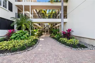1400 Gulf Shore Blvd N, Naples, FL 34102 - Photo 4