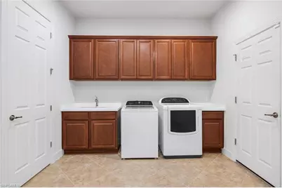 9305 Quarry Dr, Naples, FL 34120 - Photo 28
