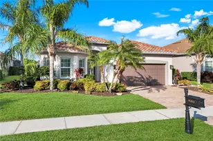 9103 Graphite Cir, Naples, FL 34120 - Photo 4
