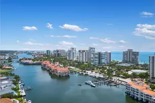 4255 Gulf Shore Blvd N, Naples, FL 34103 - Photo 38