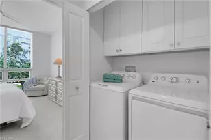 4255 Gulf Shore Blvd N, Naples, FL 34103 - Photo 26