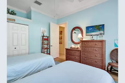 353 Steerforth Ct, Naples, FL 34110 - Photo 26