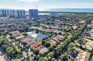 353 Steerforth Ct, Naples, FL 34110 - Photo 38