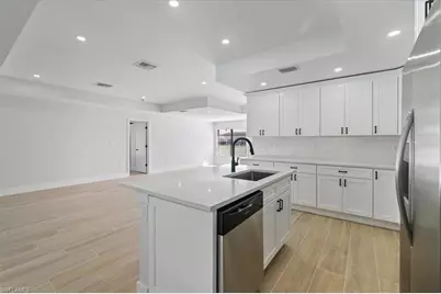 4396 Beechwood Lake Dr, Naples, FL 34112 - Photo 16