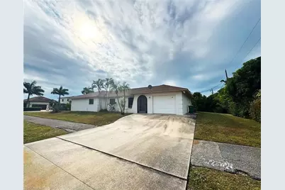 699 110th Ave N #Unit B, Naples, FL 34108 - Photo 1