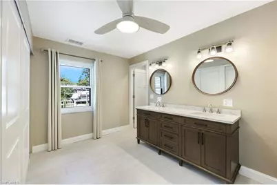 27269 Gasparilla Dr, Bonita Springs, FL 34135 - Photo 10