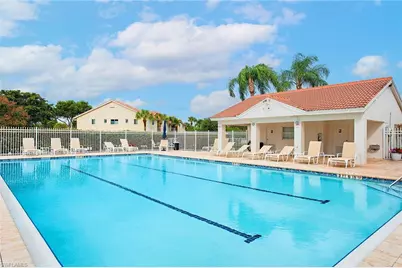 7800 Emerald Cir #B102, Naples, FL 34109 - Photo 12