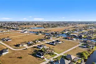 1505 NW 33rd Pl, Cape Coral, FL 33993 - Photo 44