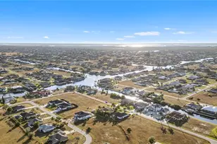 1505 NW 33rd Pl, Cape Coral, FL 33993 - Photo 42