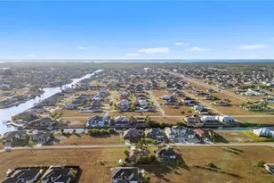 1505 NW 33rd Pl, Cape Coral, FL 33993 - Photo 46