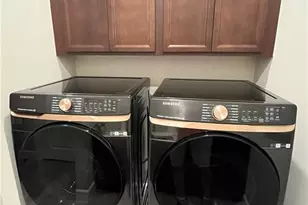 20179 Millrun Dr, Estero, FL 33928 - Photo 8