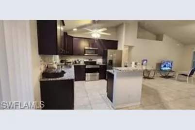 2118 NE 13th Pl, Cape Coral, FL 33909 - Photo 12