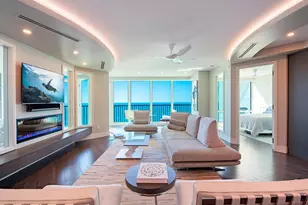 4651 Gulf Shore Blvd N, Naples, FL 34103 - Photo 2