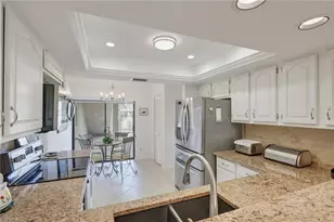 5276 Fox Hollow Dr, Naples, FL 34104 - Photo 12