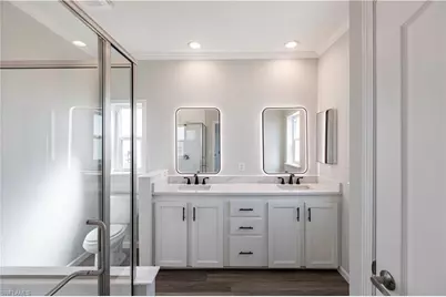 11310 Bougainvillea Ln, Fort Myers Beach, FL 33931 - Photo 18