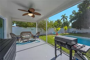 712 110th Ave N, Naples, FL 34108 - Photo 14