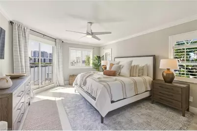 9103 Vanderbilt Dr #2, Naples, FL 34108 - Photo 12