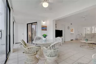 420 Fox Haven Dr, Naples, FL 34104 - Photo 12