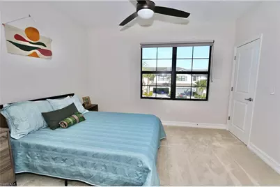 7352 Rockefeller Dr, Naples, FL 34119 - Photo 20