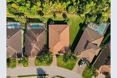 4664 Abaca Cir, Naples, FL 34119 - Photo 24