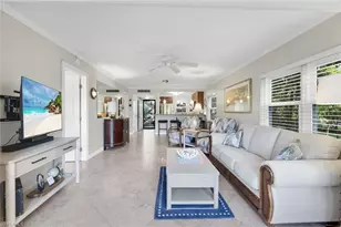 201 Quail Forest Blvd, Naples, FL 34105 - Photo 14