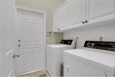 185 Fox Den Cir, Naples, FL 34104 - Photo 22