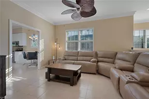 642 Vintage Reserve Cir, Naples, FL 34119 - Photo 10