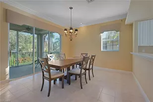 642 Vintage Reserve Cir, Naples, FL 34119 - Photo 8