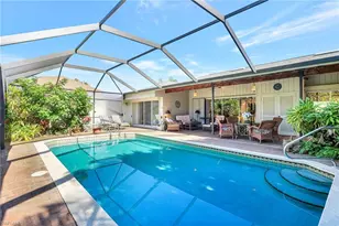2273 Royal Ln, Naples, FL 34112 - Photo 4