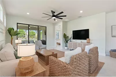 12330 Canal Grande Dr, Fort Myers, FL 33913 - Photo 8