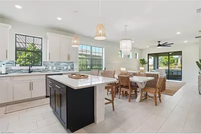 12330 Canal Grande Dr, Fort Myers, FL 33913 - Photo 4