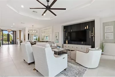 11591 Canal Grande Dr, Fort Myers, FL 33913 - Photo 4