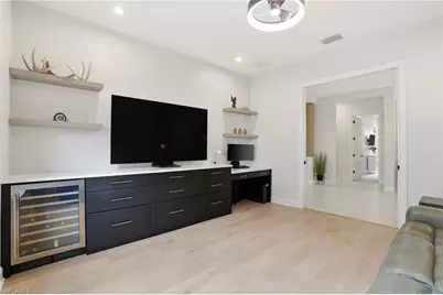 11591 Canal Grande Dr, Fort Myers, FL 33913 - Photo 14