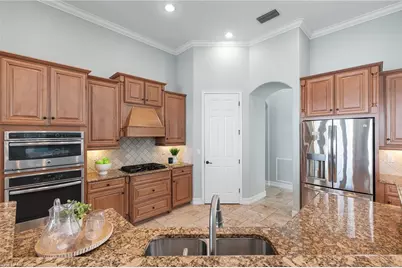 3361 Runaway Ln, Naples, FL 34114 - Photo 12